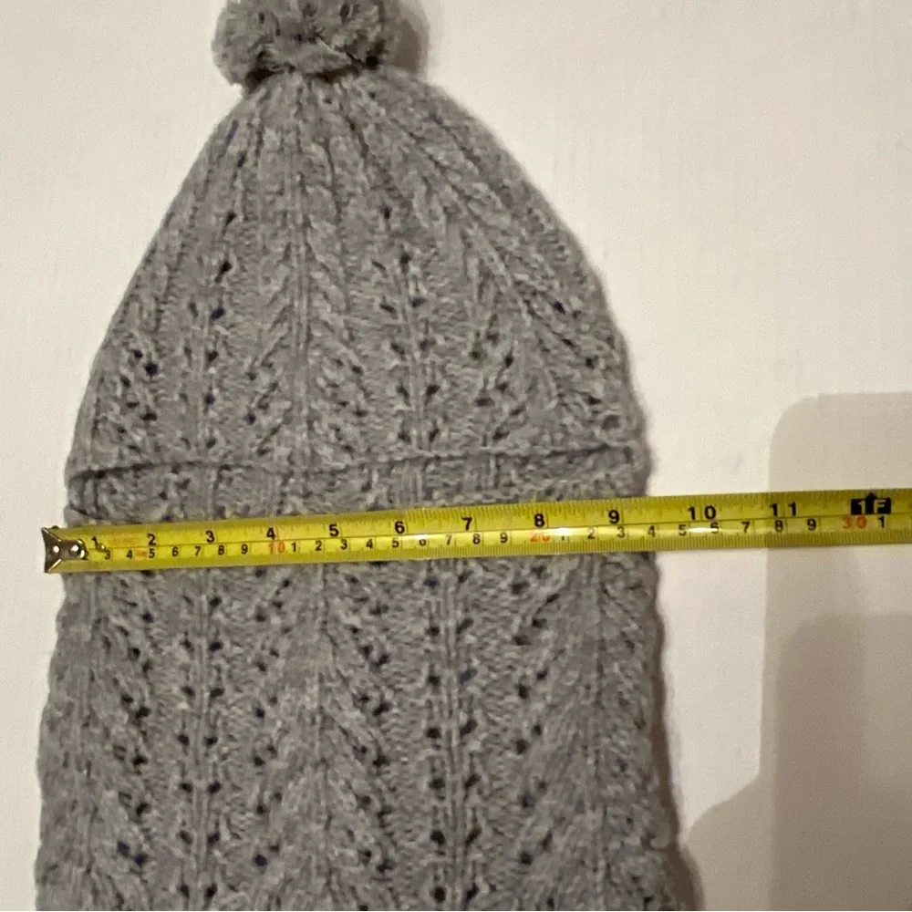 Luxton S-M Balaclava Hood Scarf Hat Gray